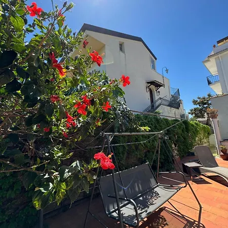Casa Vacanze Villa Angelina Giardini Naxos Exterior photo