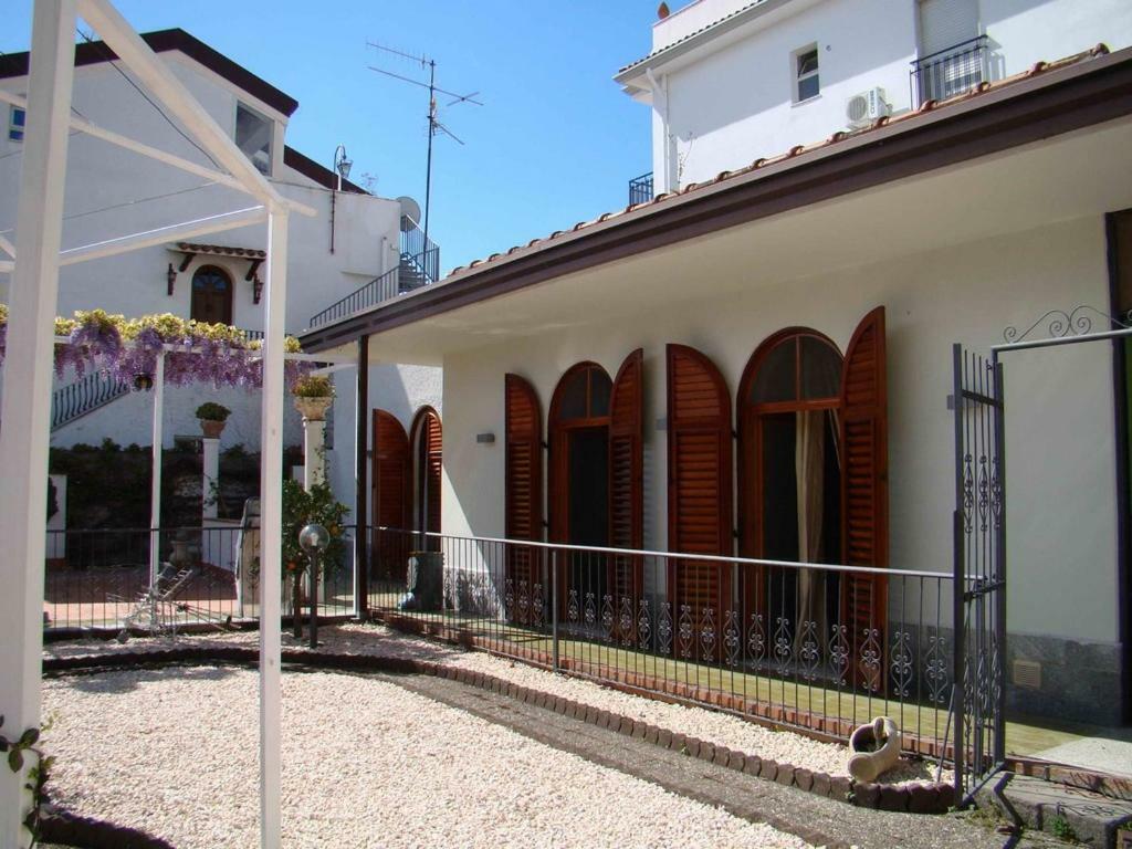 Angelina Holiday home *